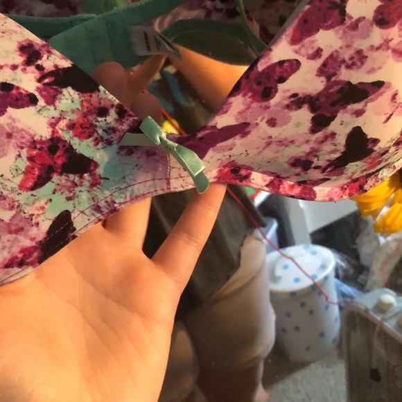 Bra - Picture 2 of 4